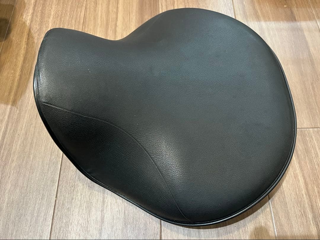 エストレア250 純正シート
