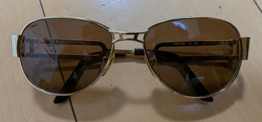 VERSACE　ヴェルサーチ　サングラス