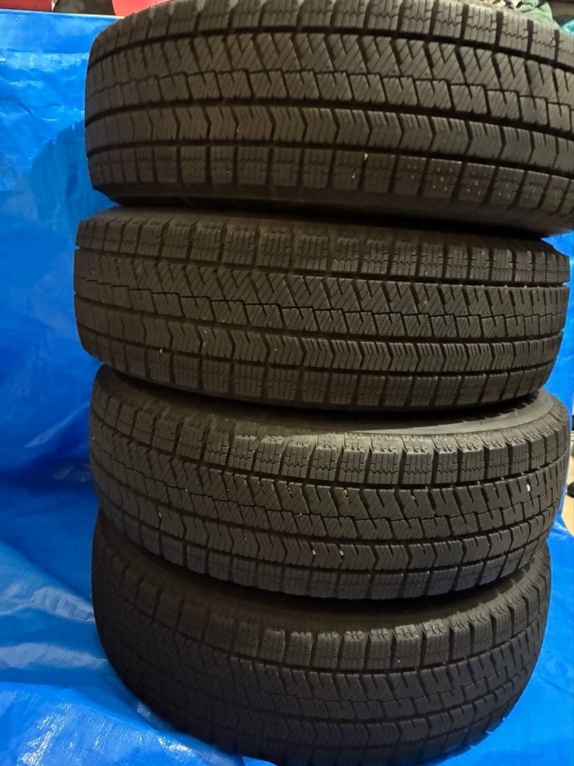 二個口① 2025年購入　ブリヂストン　VRX2【175/65R15】ホイール付