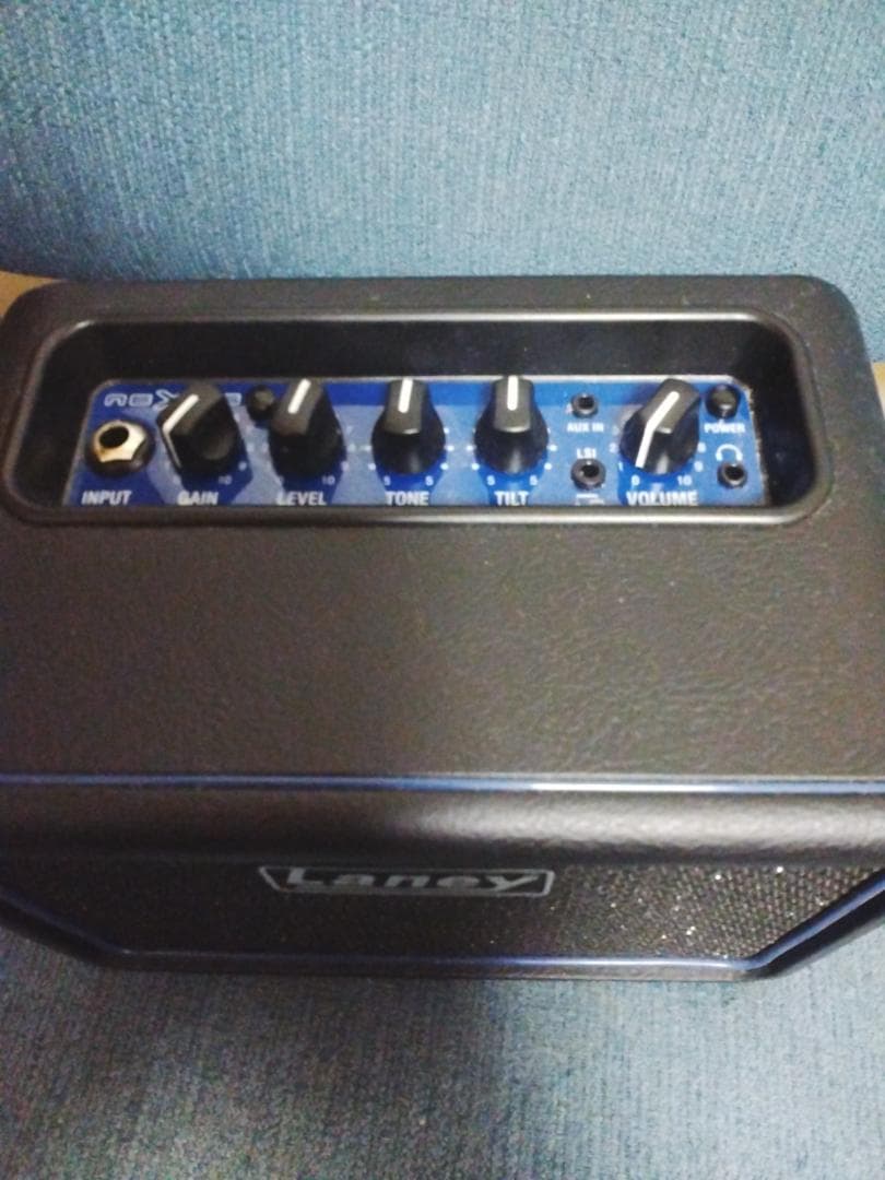 Laney ( レイニー ) 　Mini-Bass NX 電池駆動ベースアンプ