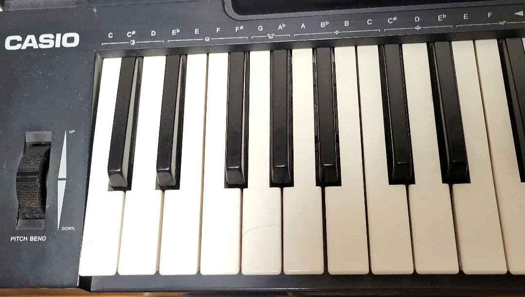 CASIOキーボードTONEBank　CT670 ,STRICHスタンド