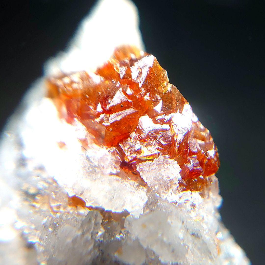 【10g】中国湖南省 水口山産 スファレライト（閃亜鉛鉱）母岩付 鉱物標本
