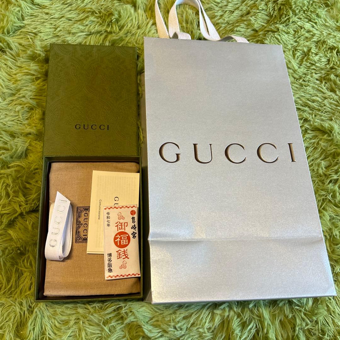 新品未使用品Gucci 二つ折り財布 ブラック