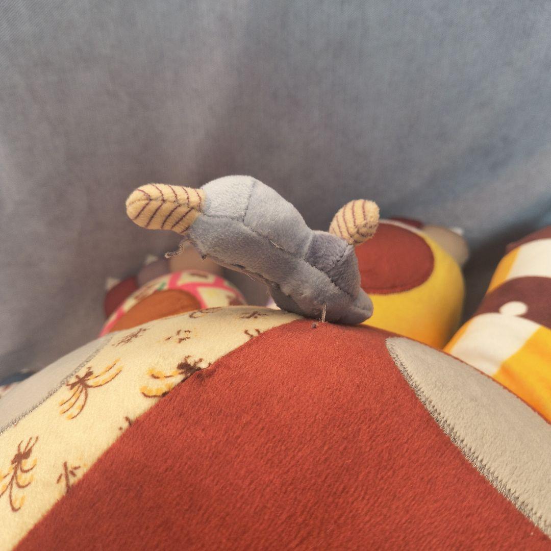 カラフルなネコバス特大ぬいぐるみ