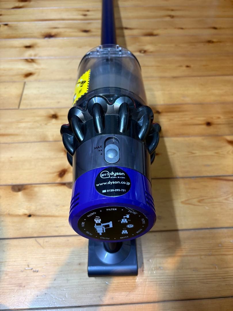 ダイソン Dyson V10（SV12） 動作確認済　付属品付き