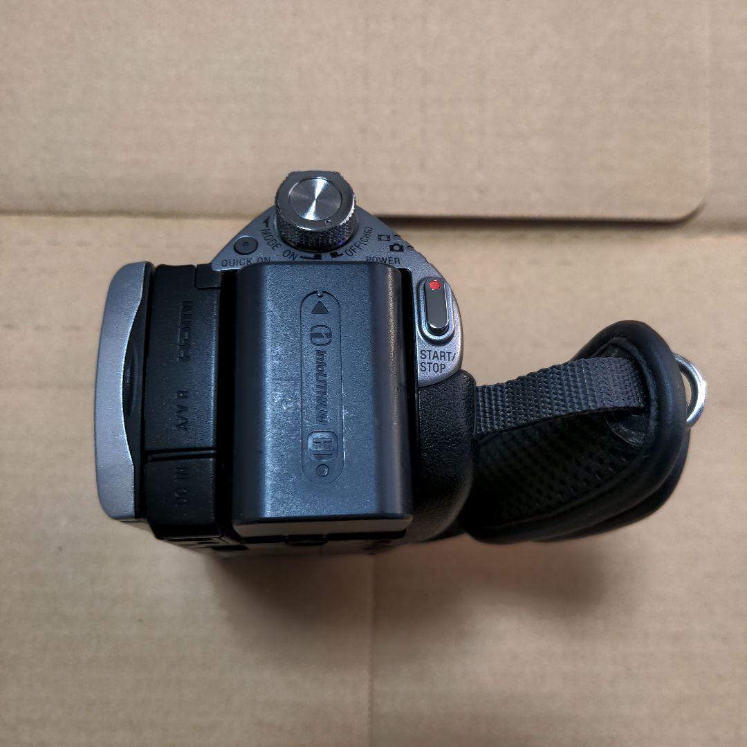 SONY HDR-CX12 ビデオカメラ 本体と付属品