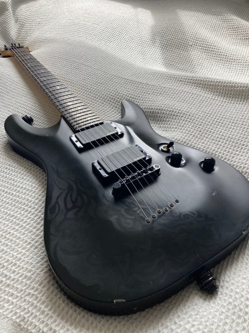 ギター SCHECTER DAMIEN-6 EMG-HG