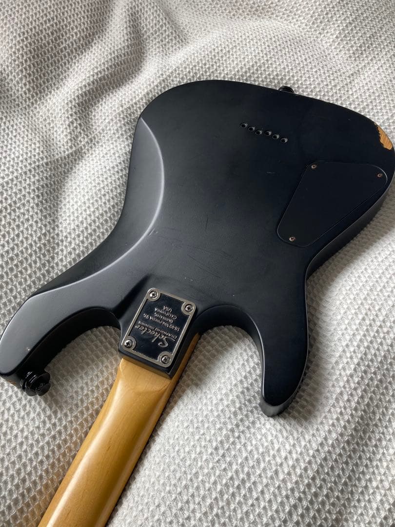 ギター SCHECTER DAMIEN-6 EMG-HG