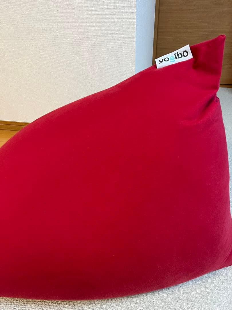 Yogibo ピラミッド　レッド