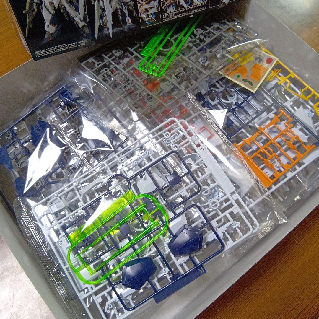 HG 1/144 RX-105 XI GUNDAM クスィーガンダム