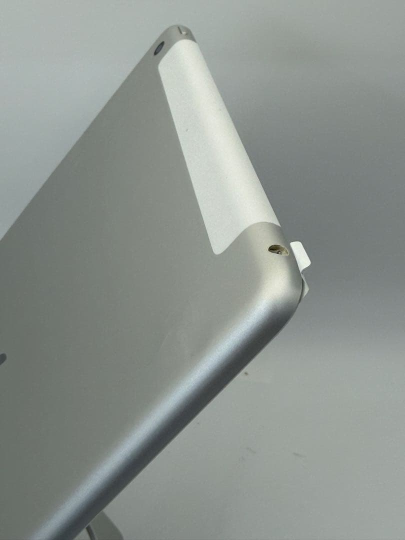 iPad 第8世代 128GB