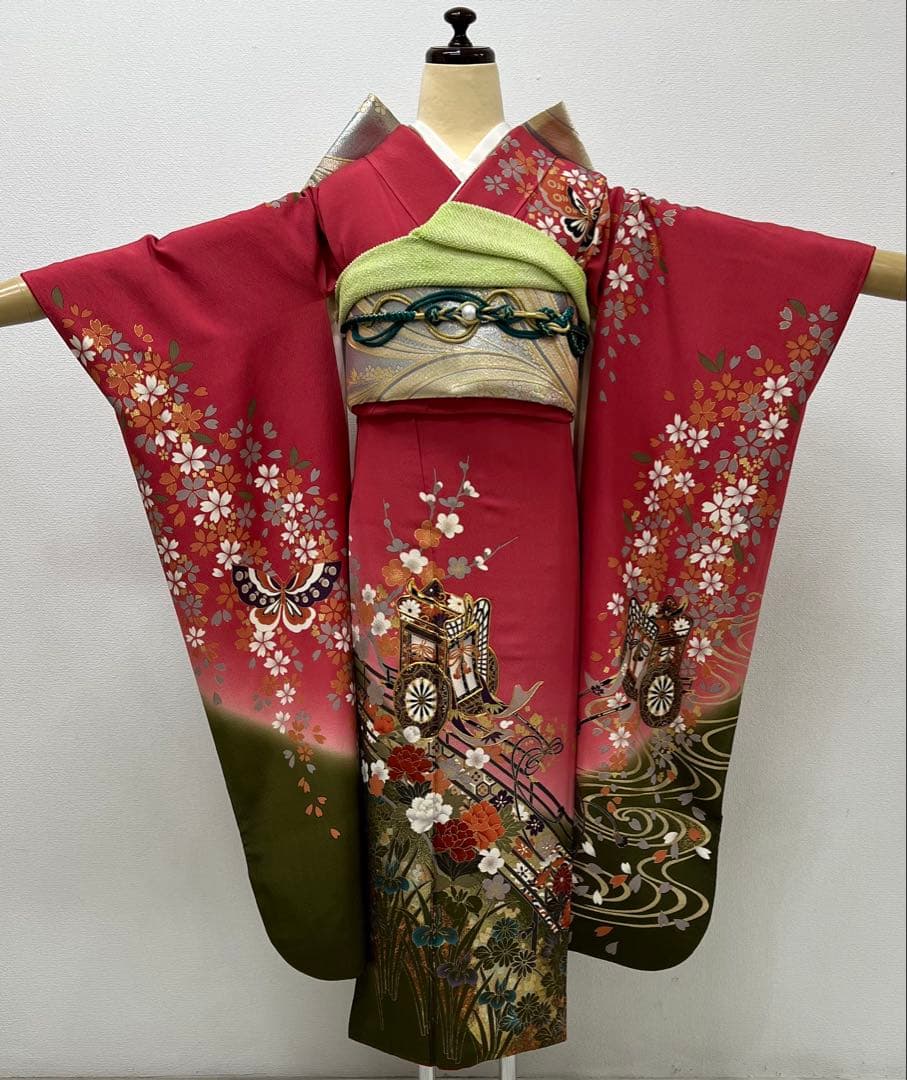 振り袖　フルセット　別誂長襦袢　御所車　成人式　金彩　刺繍入り　ピンク　802