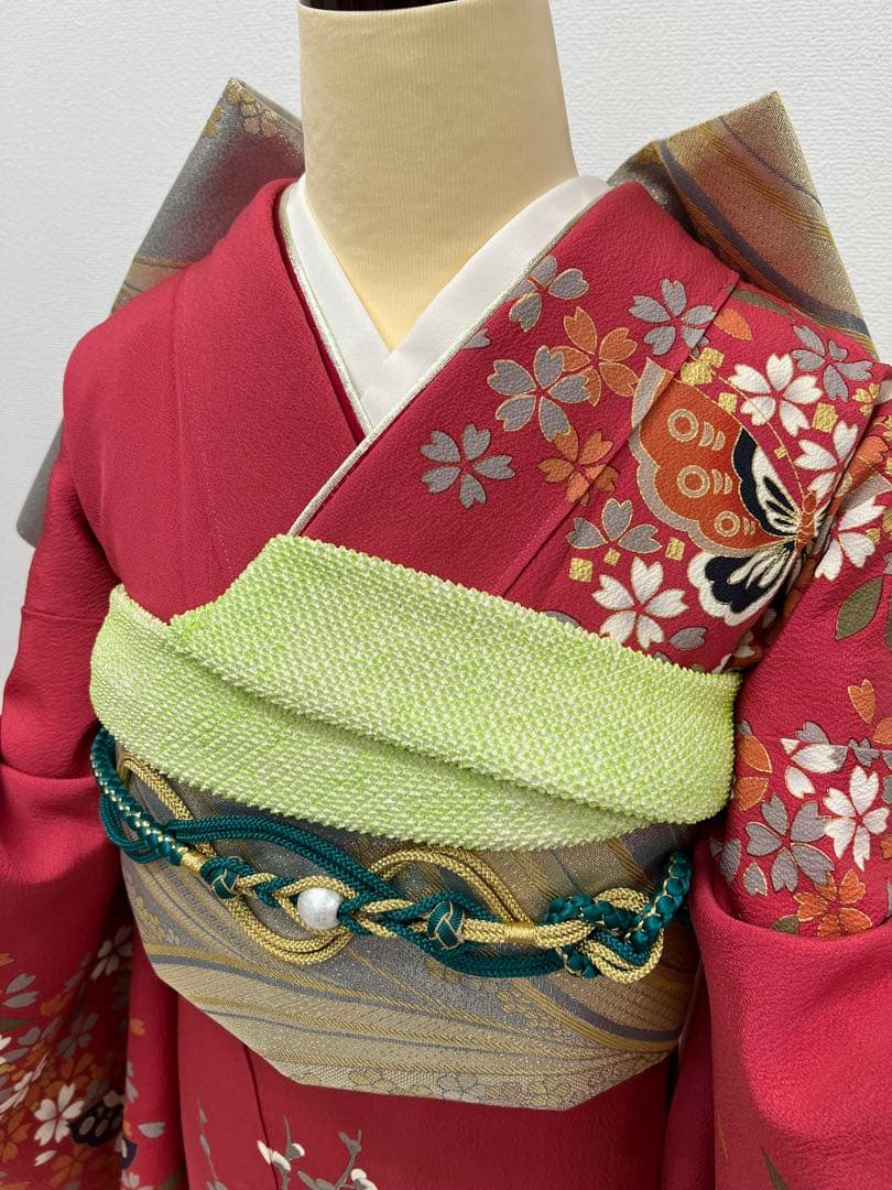 振り袖　フルセット　別誂長襦袢　御所車　成人式　金彩　刺繍入り　ピンク　802