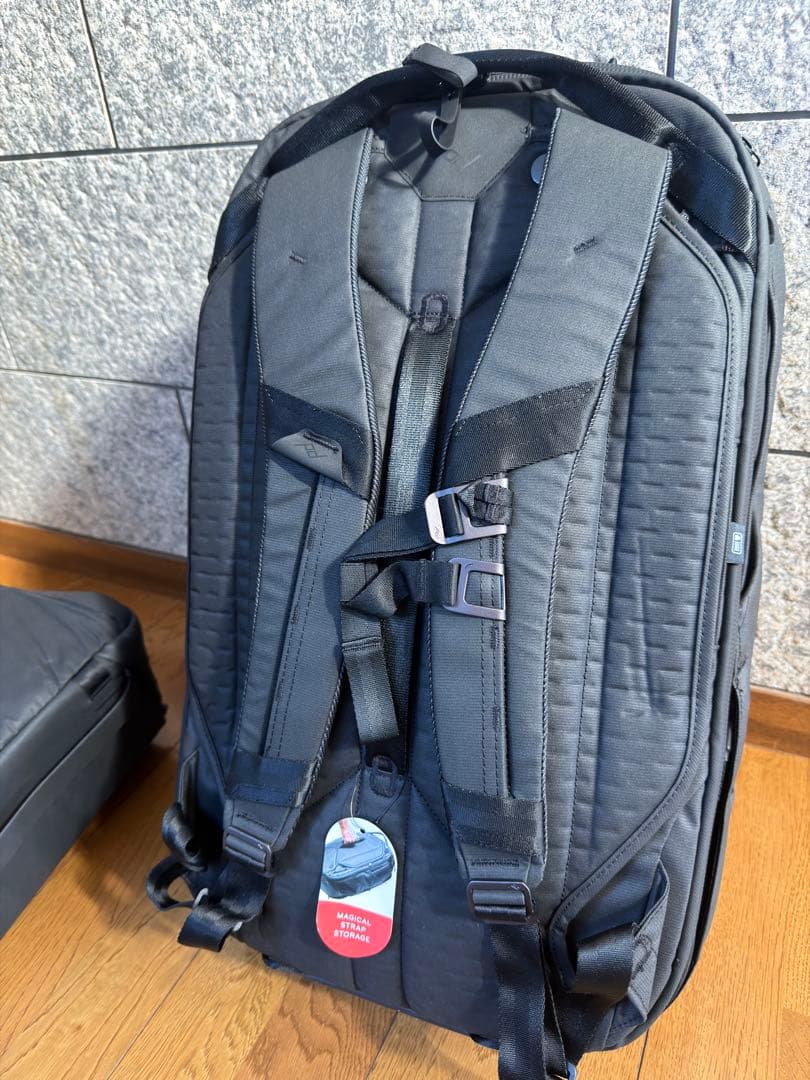 【新品未使用品】ピークデザイン トラベルバックパック45L ➕カメラキューブm