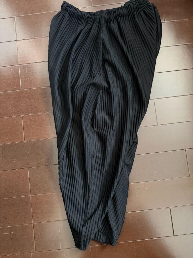 HOMME PLISSÉ ISSEY MIYAKE サルエルパンツ