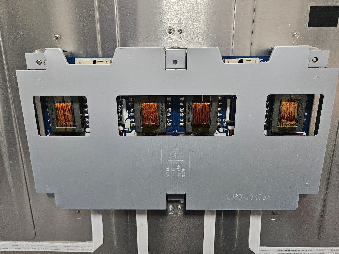 46インチ　液晶パネル　Samsung　LTI460HF01