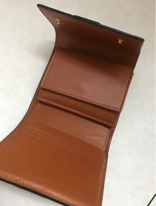本日のみの価格！セリーヌ　CELINE トリフォールドウォレット