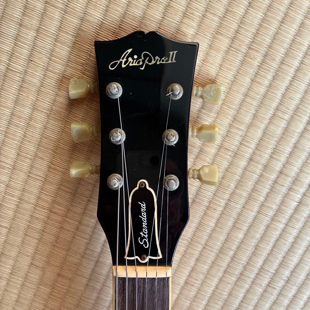m*i様 Aria Pro II Standard サンバースト