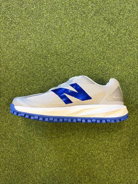 新品 New Balance スポーツシューズ グレー/ネイビー 24.0