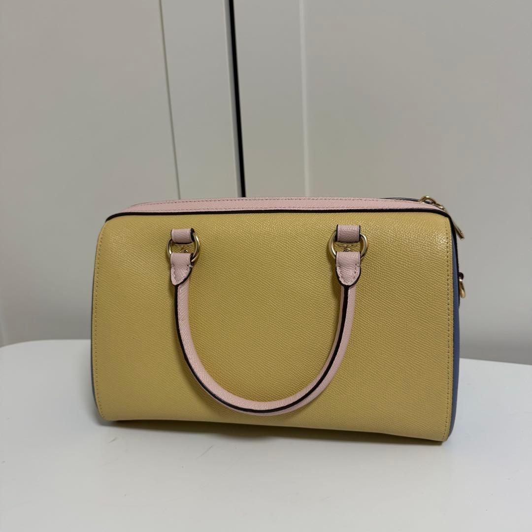 COACH ボストンバッグ ショルダー　イエロー・ブルー・ピンク