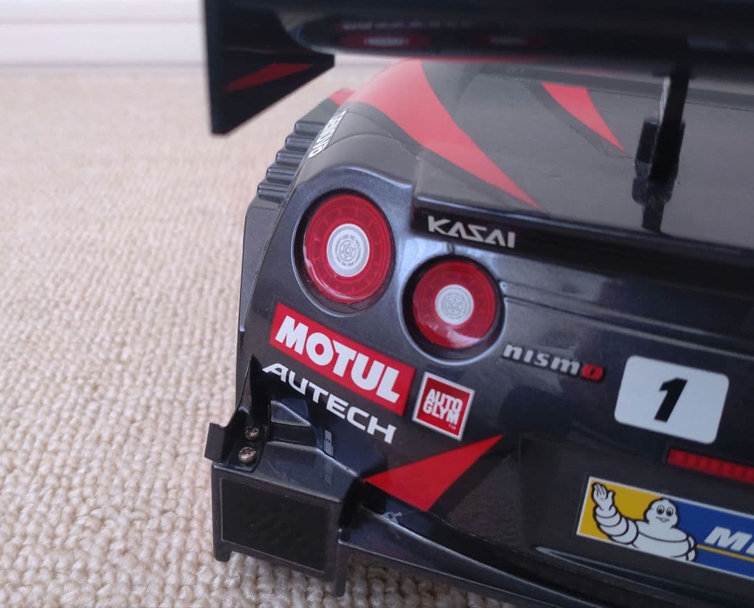 タミヤ　モチュールオーテックGTR XBシリーズボディ＆タイヤ