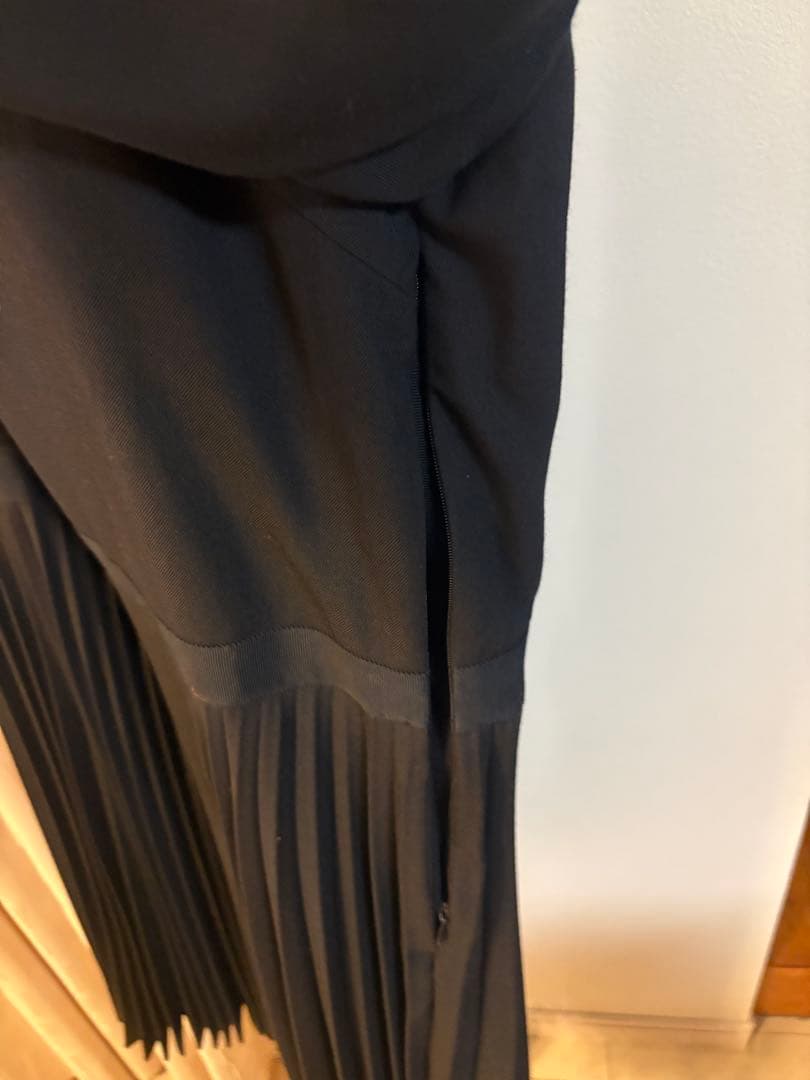 マーガレットハウエル　ブラックワンピース　size 2
