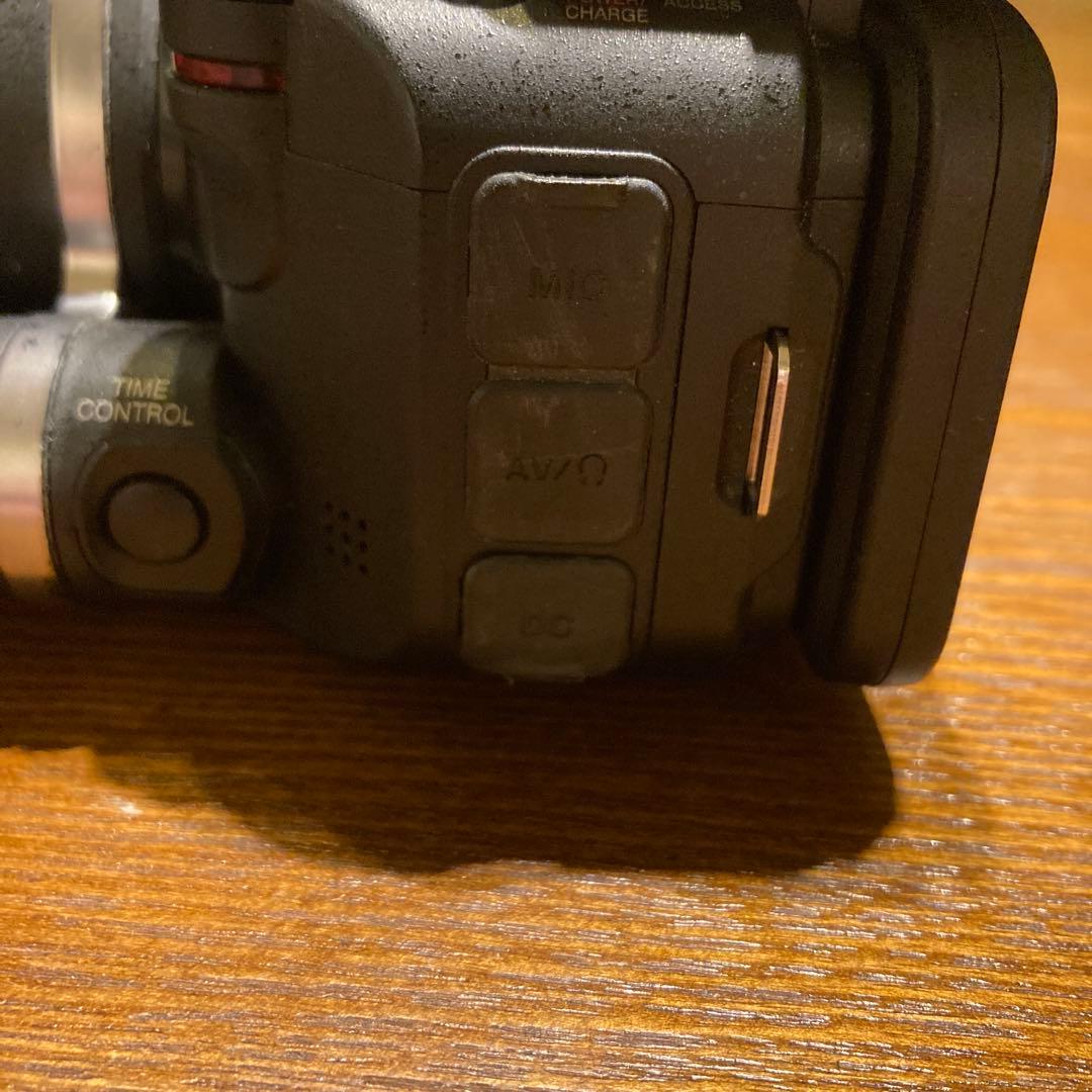 JVC HDメモリーカメラ GC-P100-Bバッテリー3個
