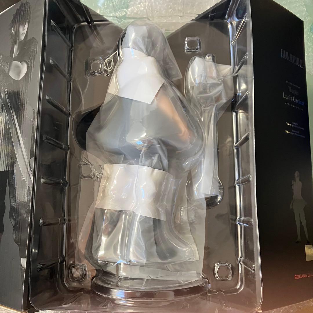 未使用美品　ファイナルファンタジーXV ノクティス フィギュア