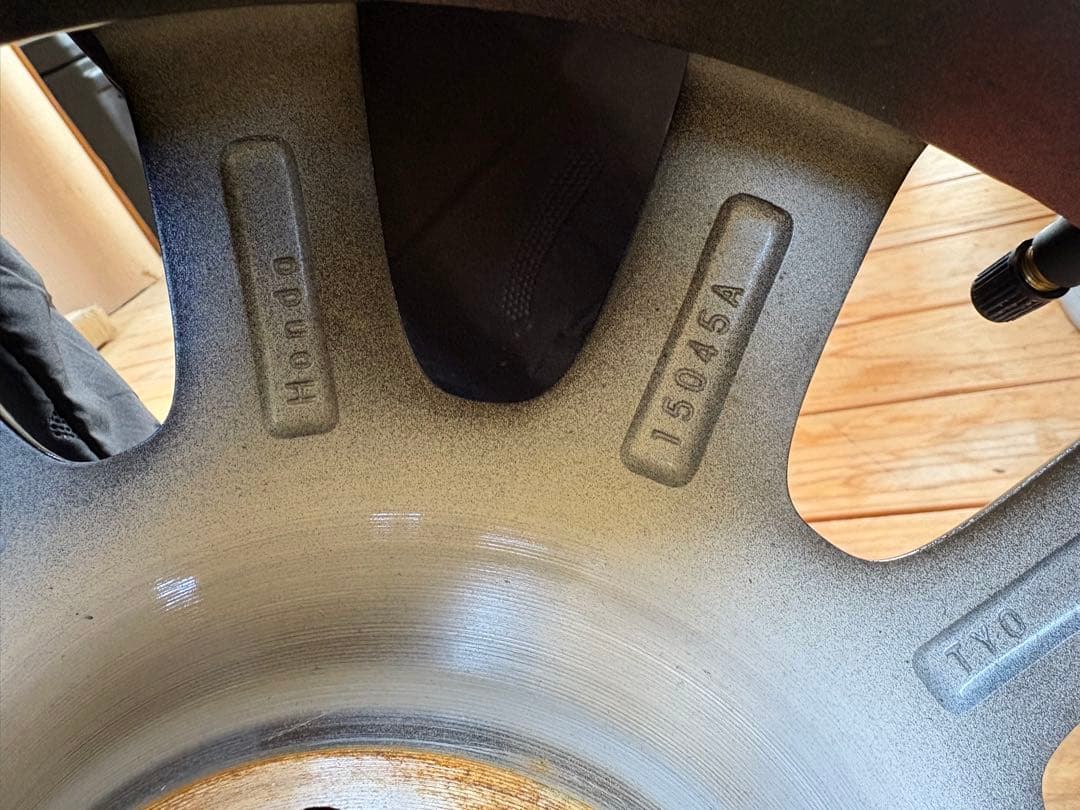 ホンダ　n-box 純正ホイール