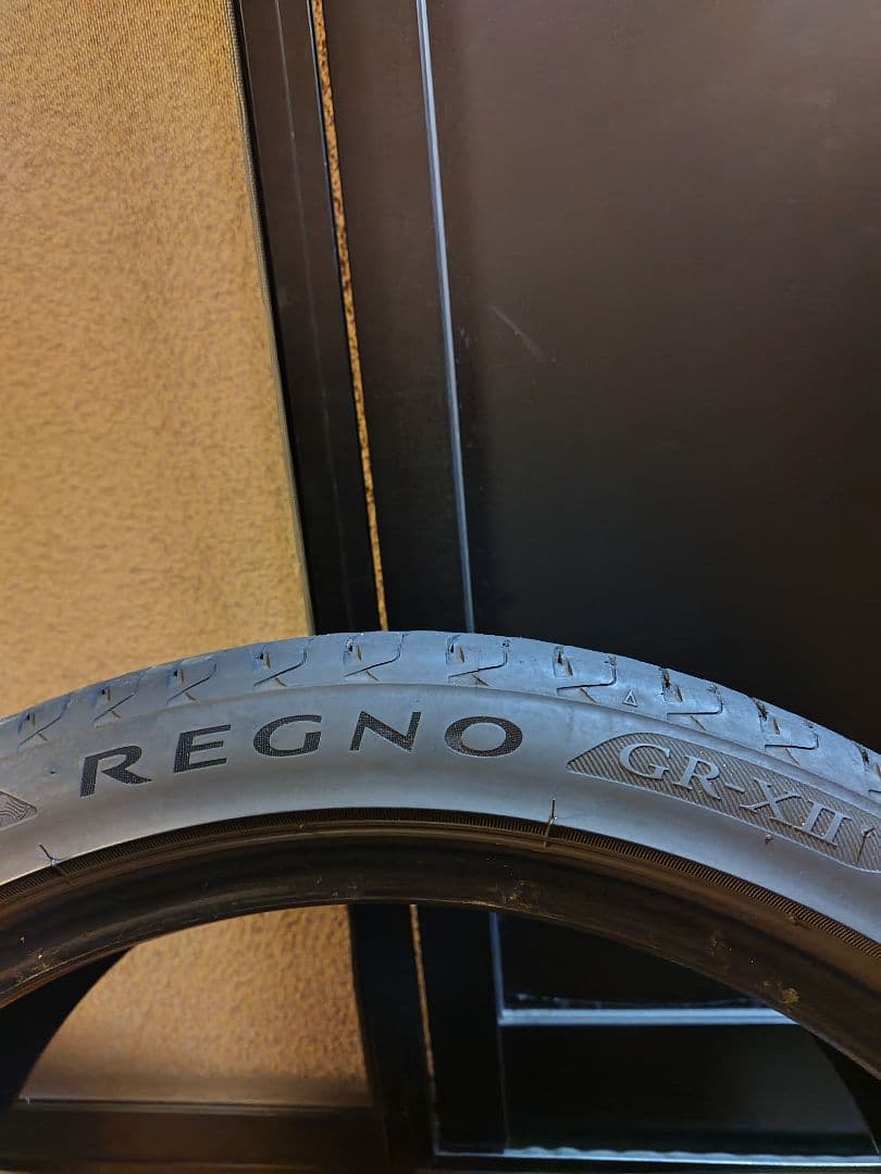 kazu225/40/R18 ブリヂストンREGNO　GR-XⅡ 2本　②