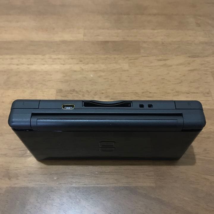 ニンテンドーDS Nintendo ジェットブラック シリアルゾロ目777