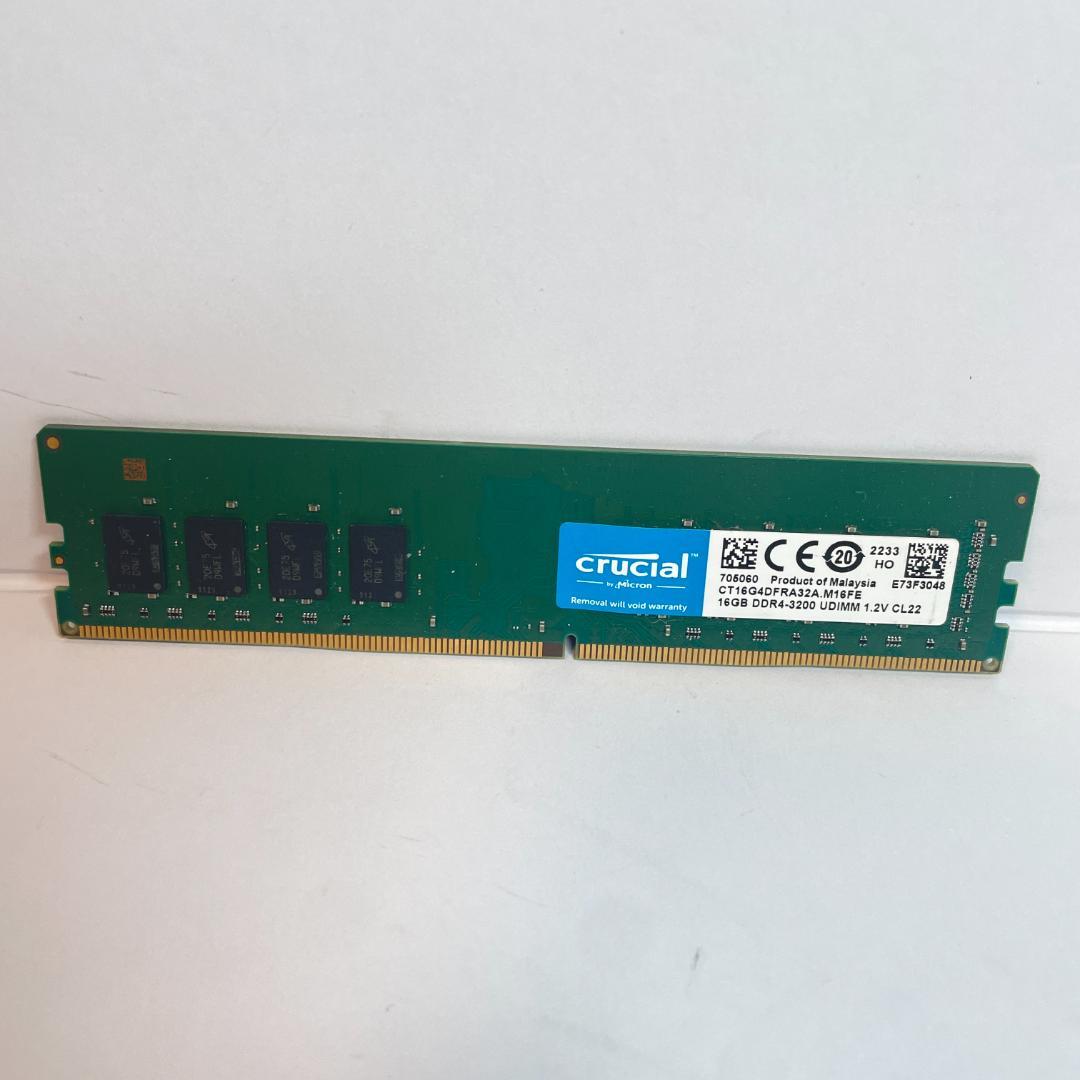 【美品】Crucial 32GB 16GBx2 DDR4-3200 デスクップ用