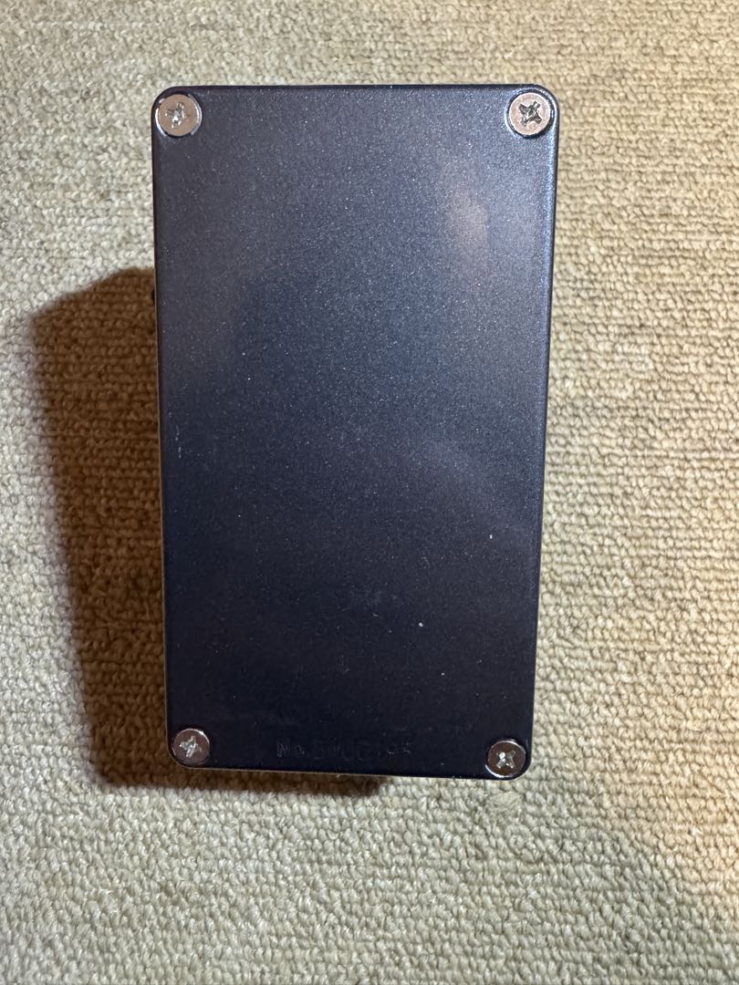 Beyond Bass Wired ベースエフェクター