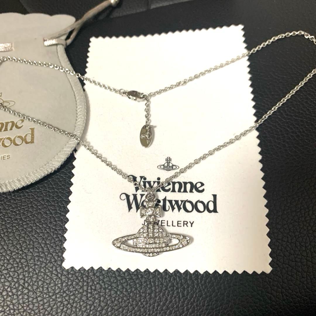 Vivienne Westwood KIKA オーブペンダント ネックレス