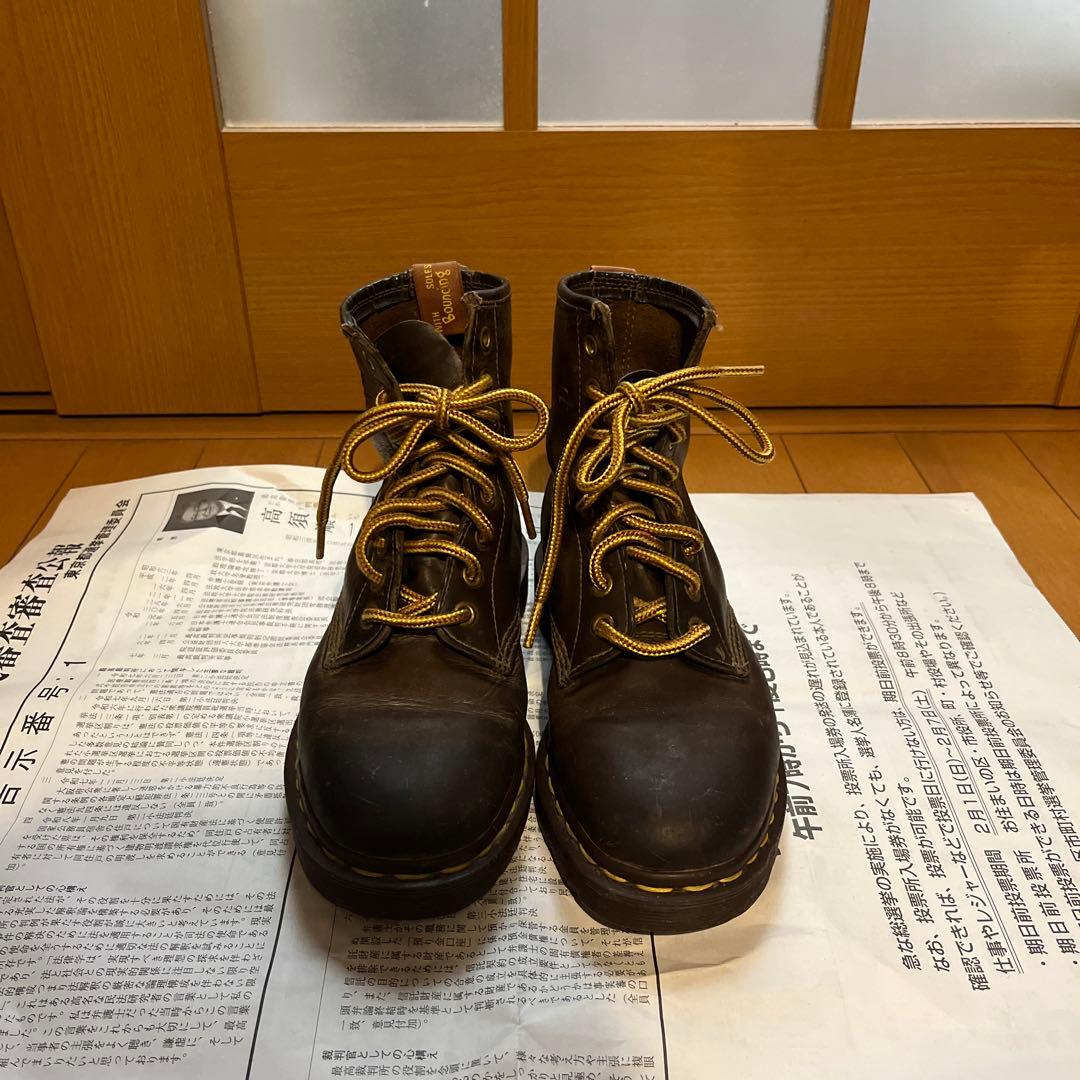 Dr.Martens8ホールUK4 23.5cm Madein England