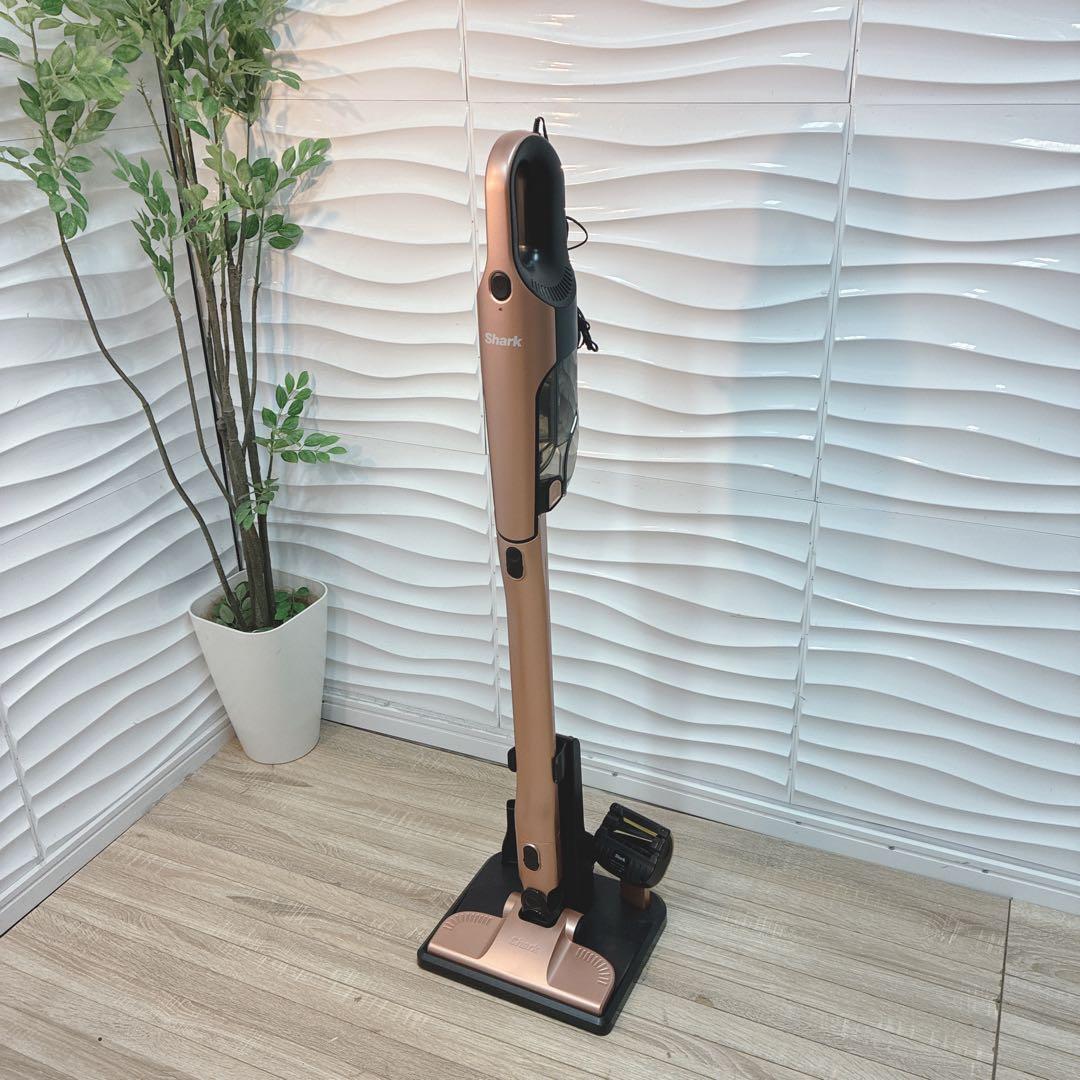 ◇Shark◇シャーク◇充電式サイクロンスティッククリーナー◇掃除機◇