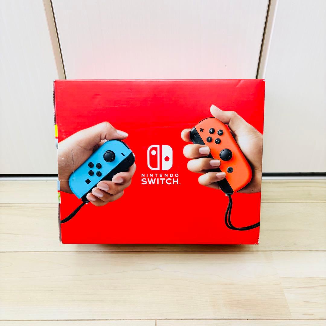 【未使用に近い】2024年モデル　Nintendo Switch スイッチ　本体