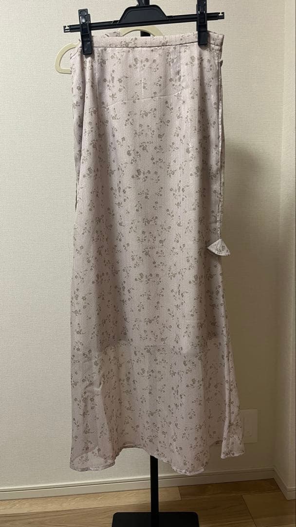 @　ME COUTUREラメドットフルールスカート　ベビーピンク
