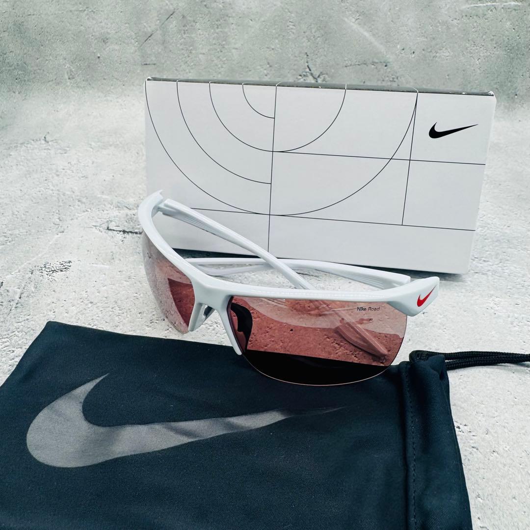 Nikeナイキ スポーツサングラス ホワイトEV1014 566 ゴルフ
