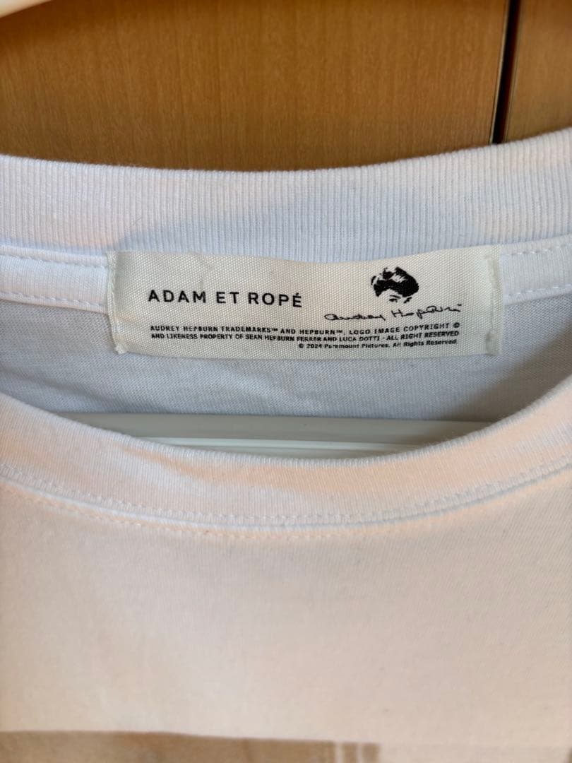 AUDREY HEPBURN 「ティファニーで朝食を」 Tシャツ