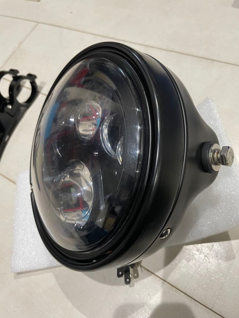 汎用7インチLEDヘッドライト　アルミヘッドライトステー　41mm 41パイ