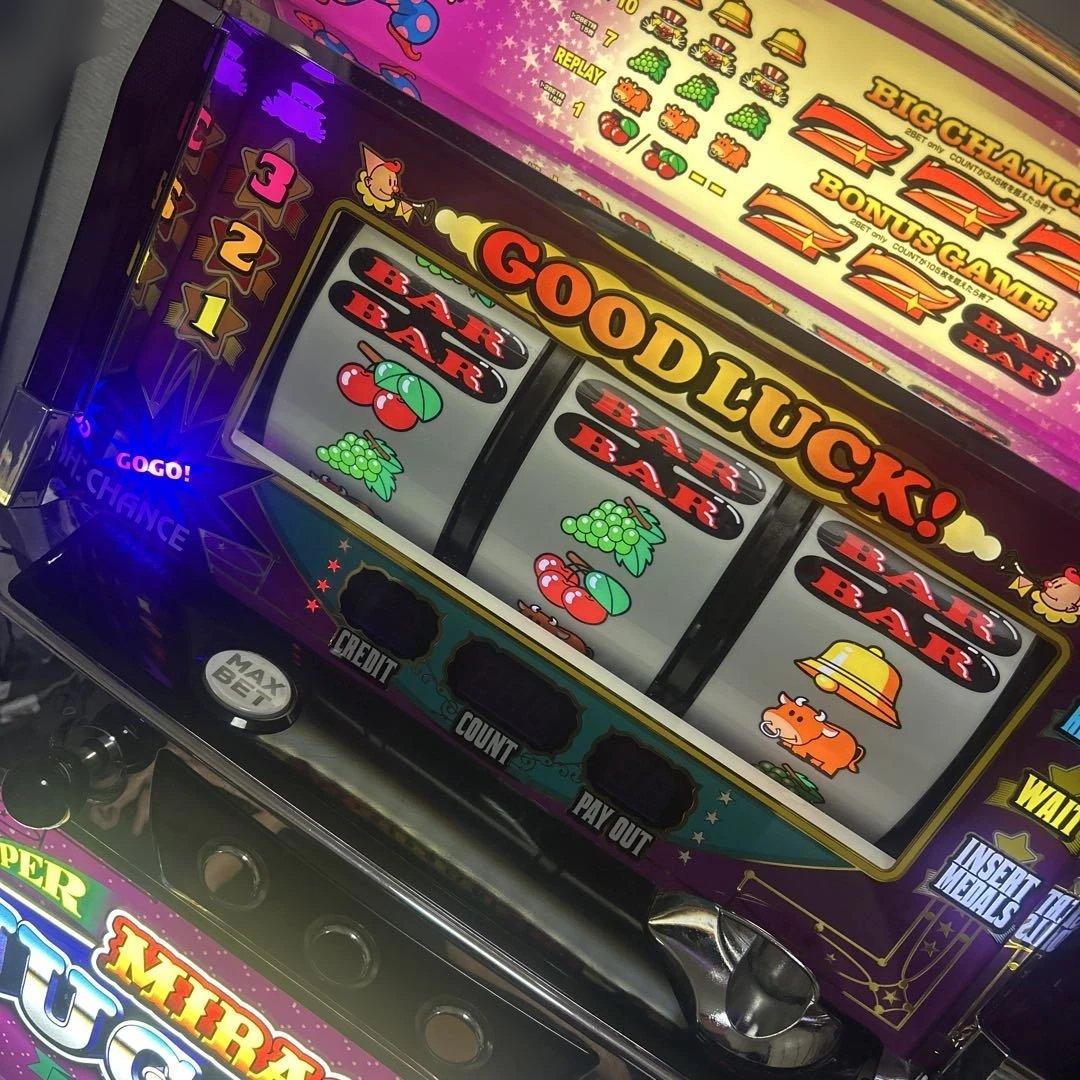 送料無料　データカウンター付き　パチスロ実機 スーパーミラクルジャグラー
