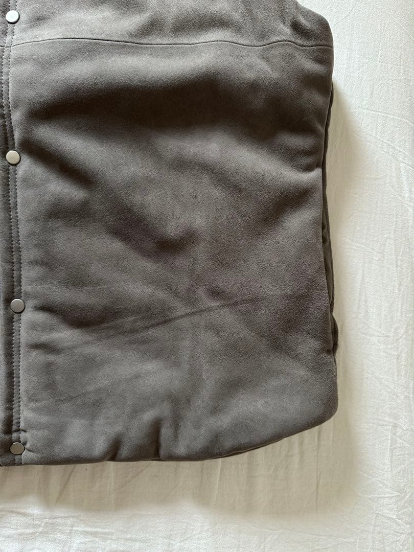 トップス mononnative HIKER PUFF VEST SHEEP