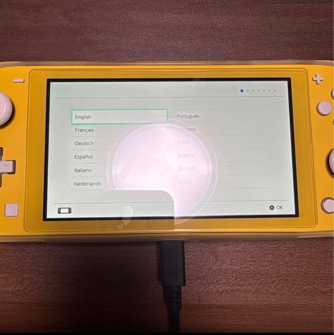 美品Nintendo Switch Lite　イエロー　本体のみ