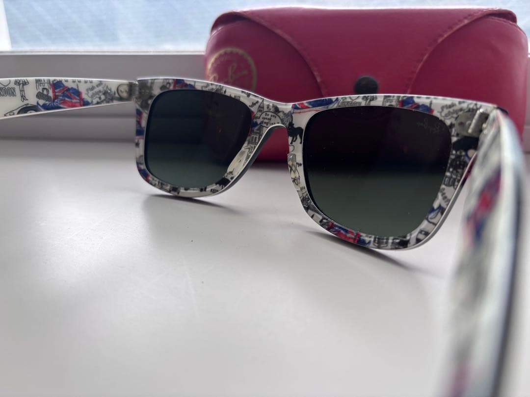 Ray-Ban レイバン サングラス ブラック×総柄 ケース・クロス付き