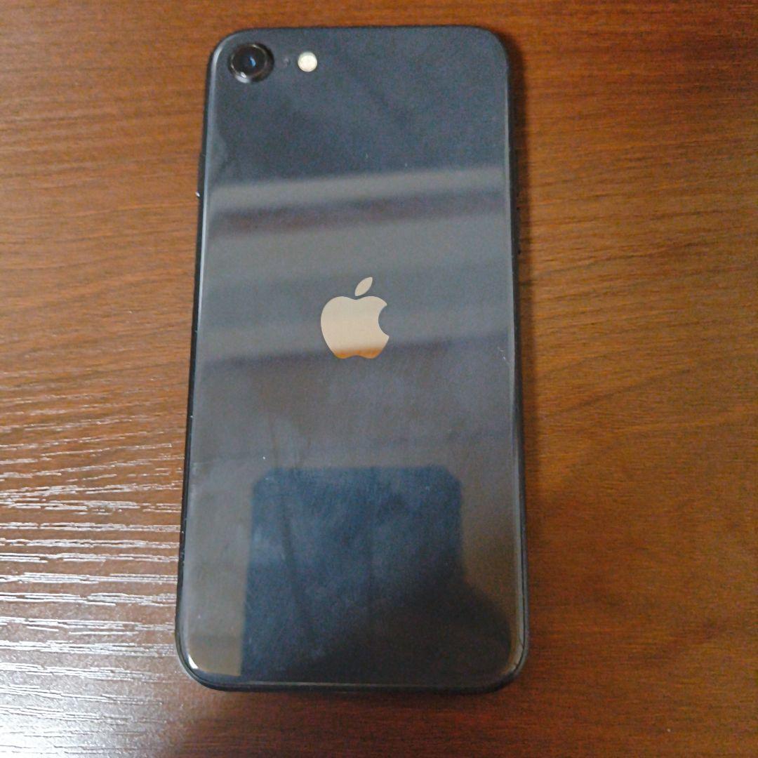 iPhone SE第二世代 64GB SIMフリー　4
