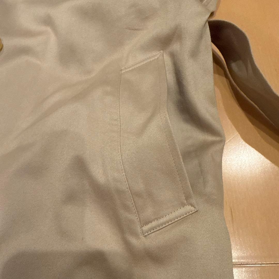 あき　バーバリー　BURBERRY トレンチコート　ベージュ