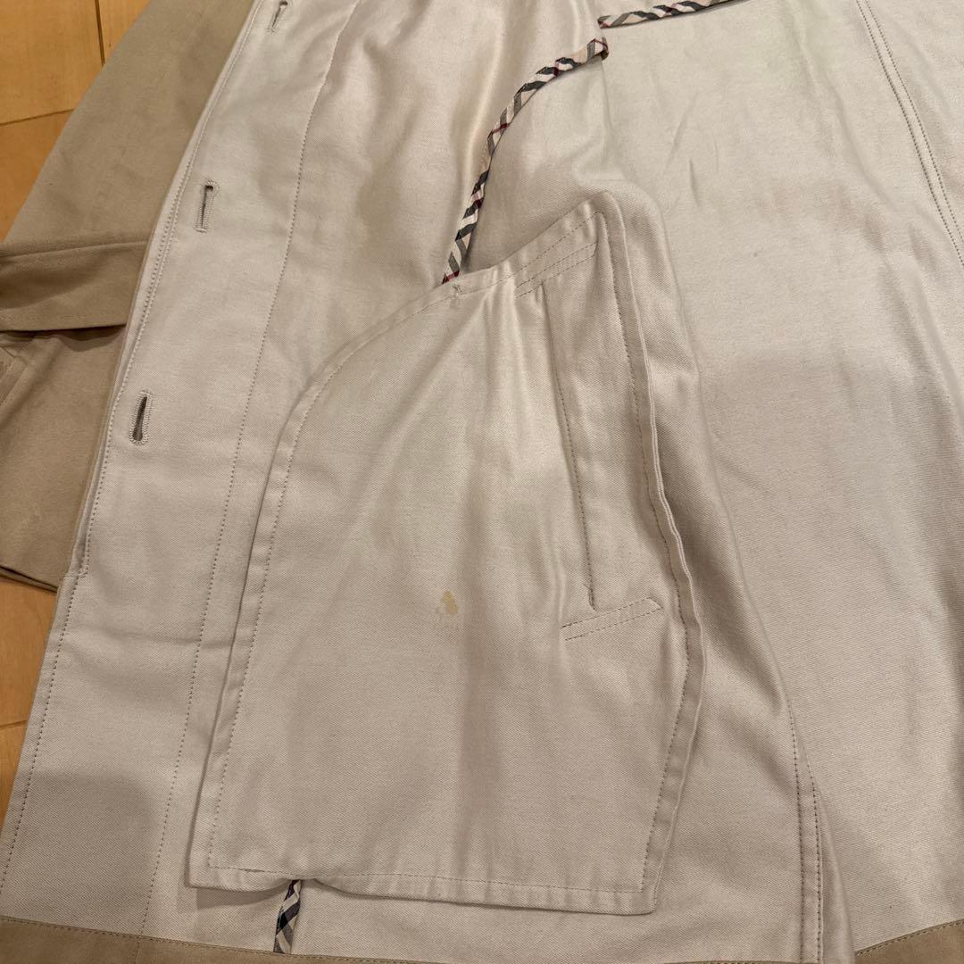 あき　バーバリー　BURBERRY トレンチコート　ベージュ