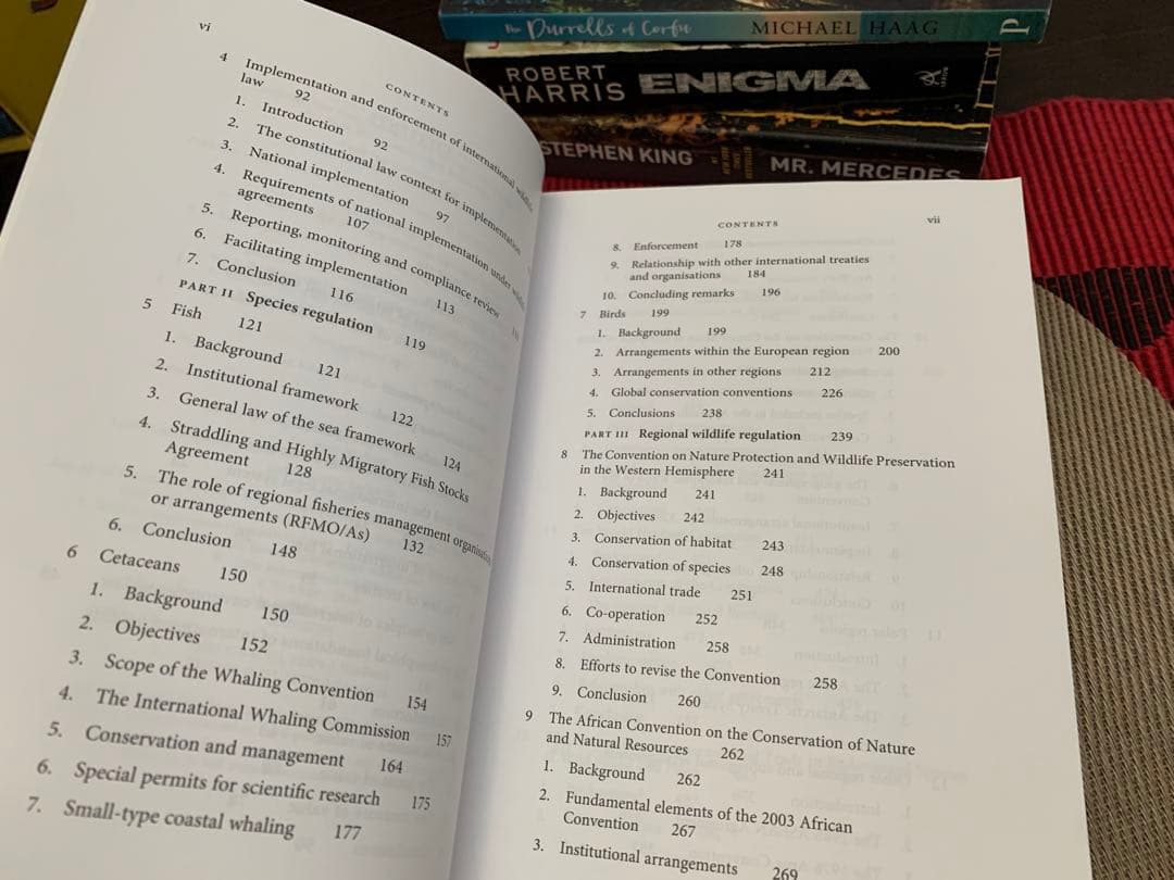 洋書 Lyster's International Wildlife Law