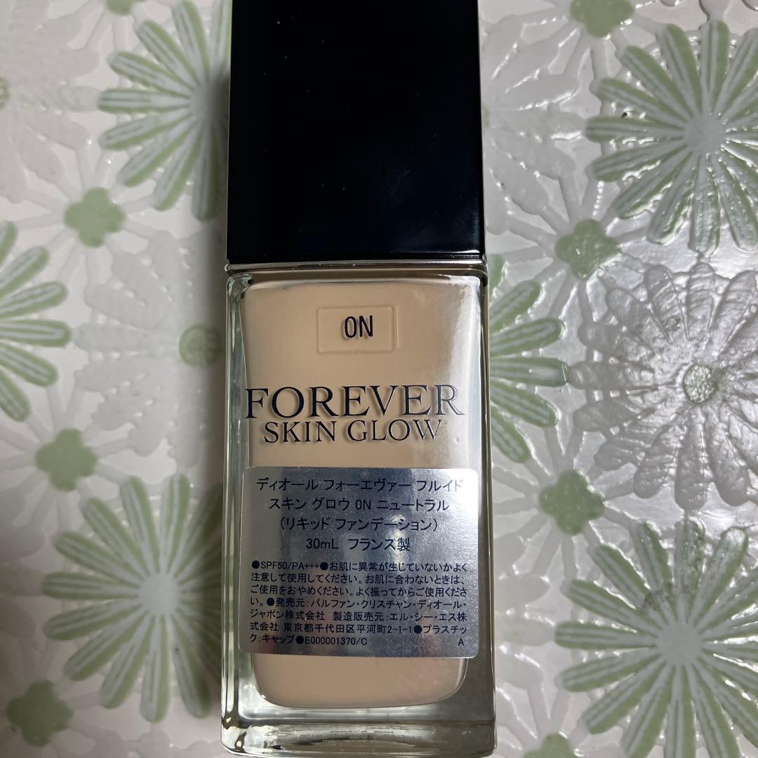 ファンデーション Dior Forever Skin Glow 30ml ON
